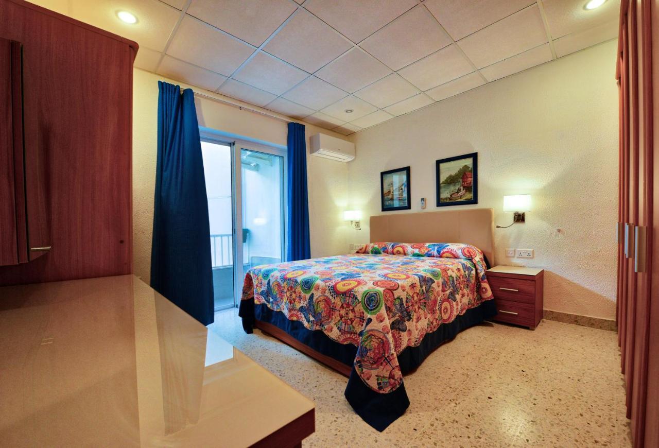 Beachfront With Seaviews Apartment No56 Award Winner Unbeatable Location For Closeness To The Sea Ideal For Guests Looking For Winter Spring And Autumn Breaks In Sunny Malta Also Ideal For Coastal Hikers 멜리에하 외부 사진