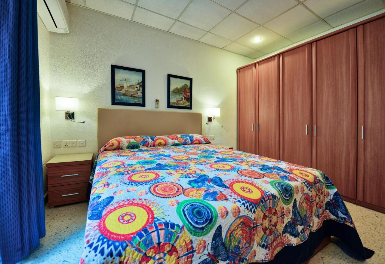 Beachfront With Seaviews Apartment No56 Award Winner Unbeatable Location For Closeness To The Sea Ideal For Guests Looking For Winter Spring And Autumn Breaks In Sunny Malta Also Ideal For Coastal Hikers 멜리에하 외부 사진